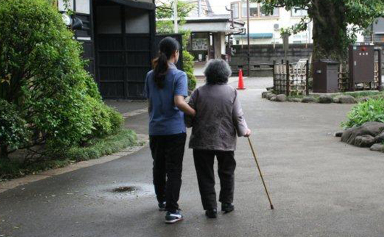 屋外での歩行練習